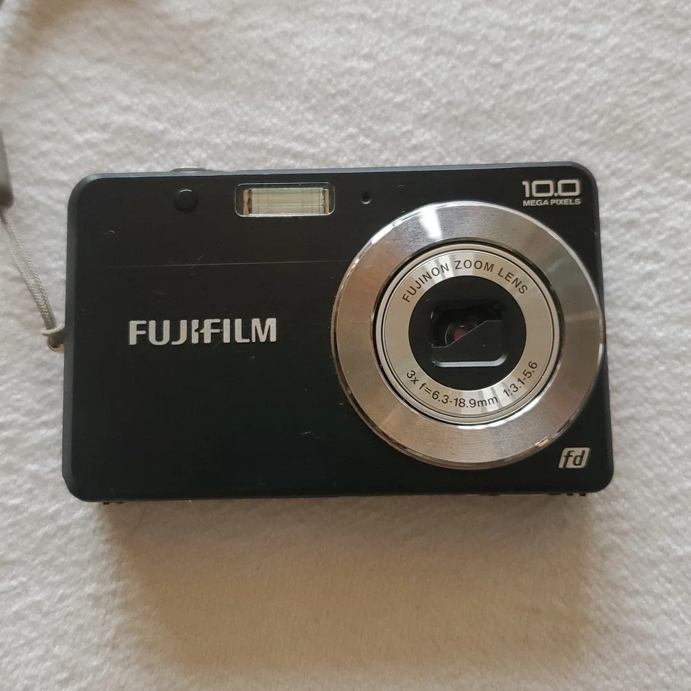 Fujifilm FinePix J20 Digital Camera 10.0MP 3x Optical Zoom Black Digicam NP-45